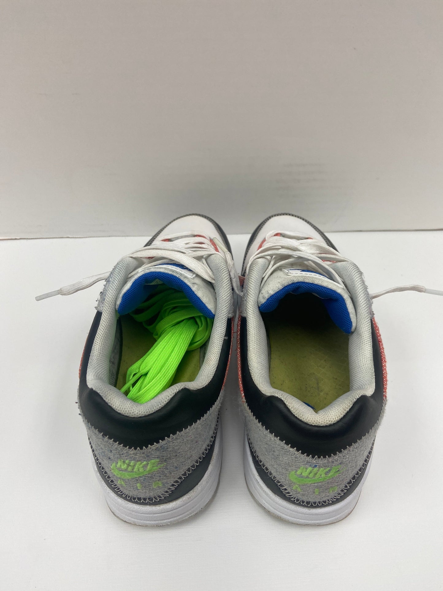 Shoes Athletic By Nike In White, Size: 8