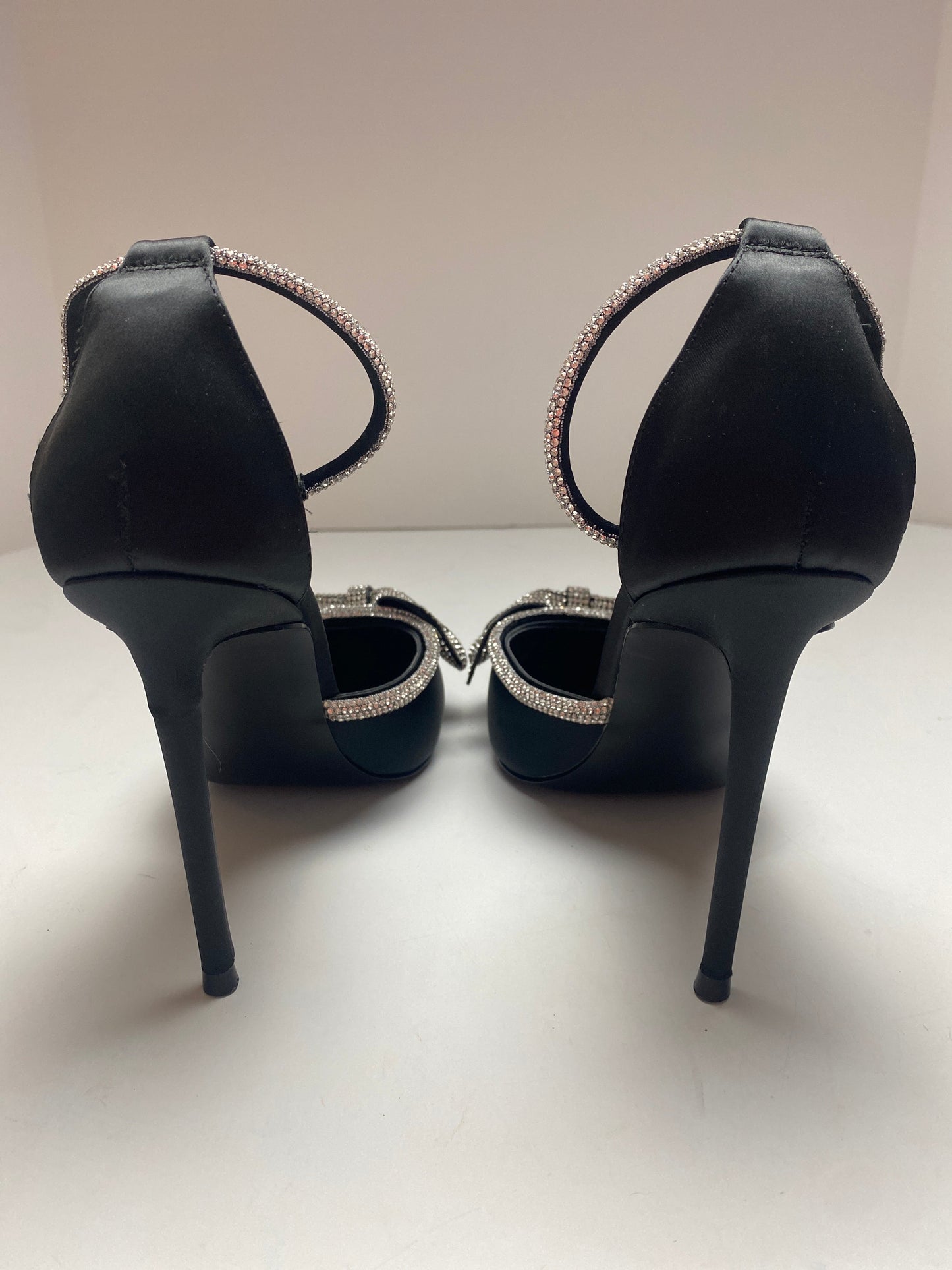 Shoes Heels Stiletto By Steve Madden In Black, Size: 9.5