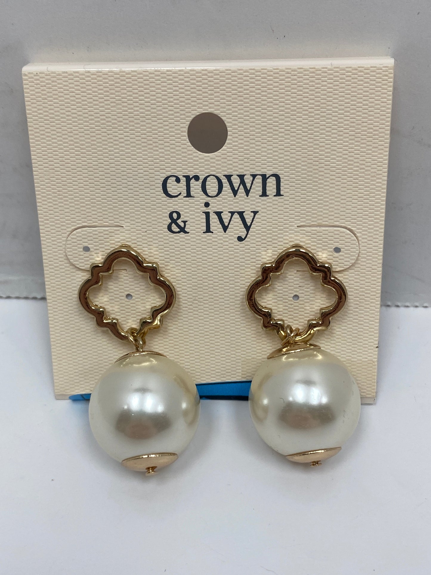 Earrings Dangle/drop By Crown And Ivy