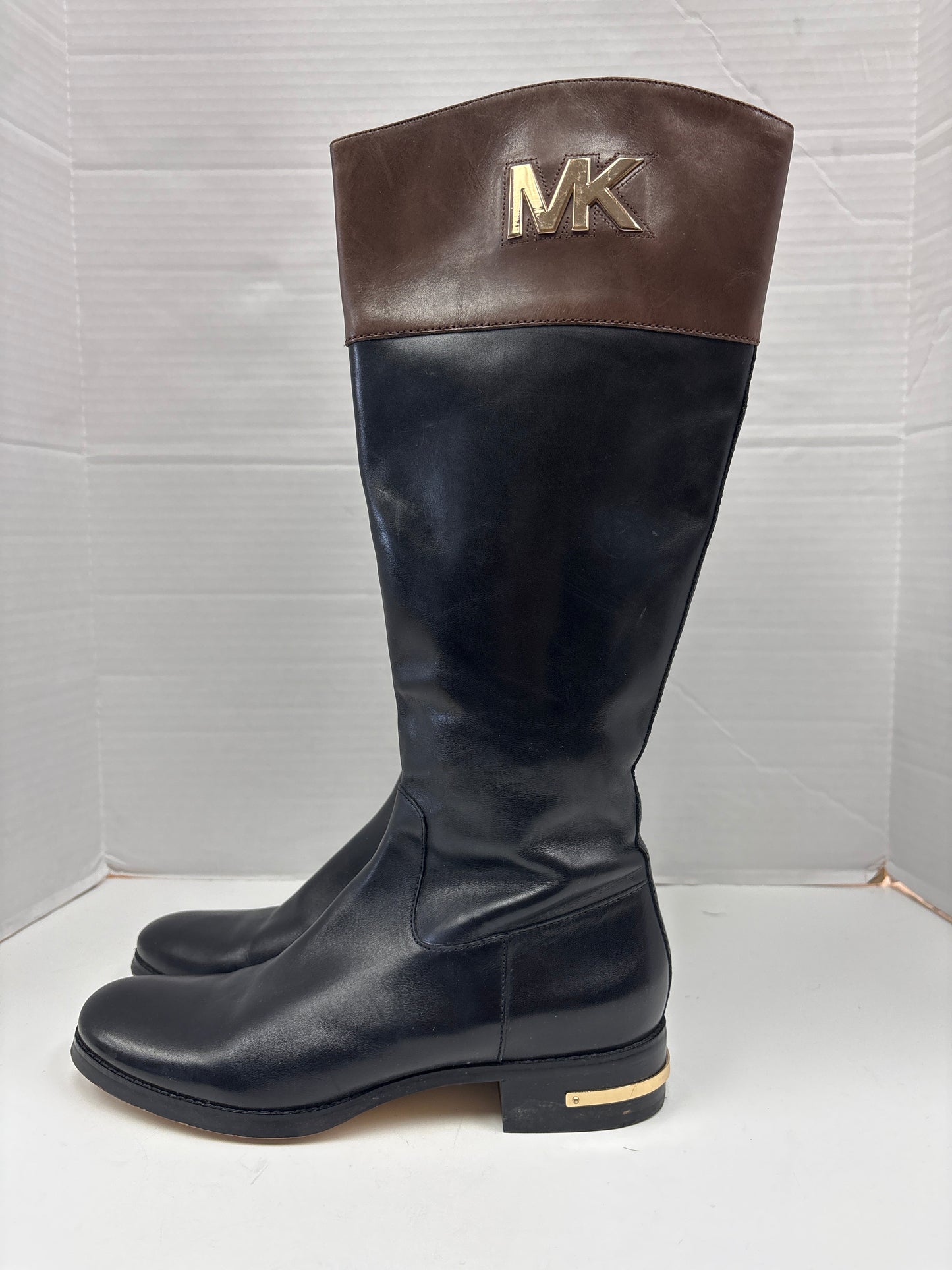 Boots Knee Flats By Michael Kors In Black, Size: 9.5