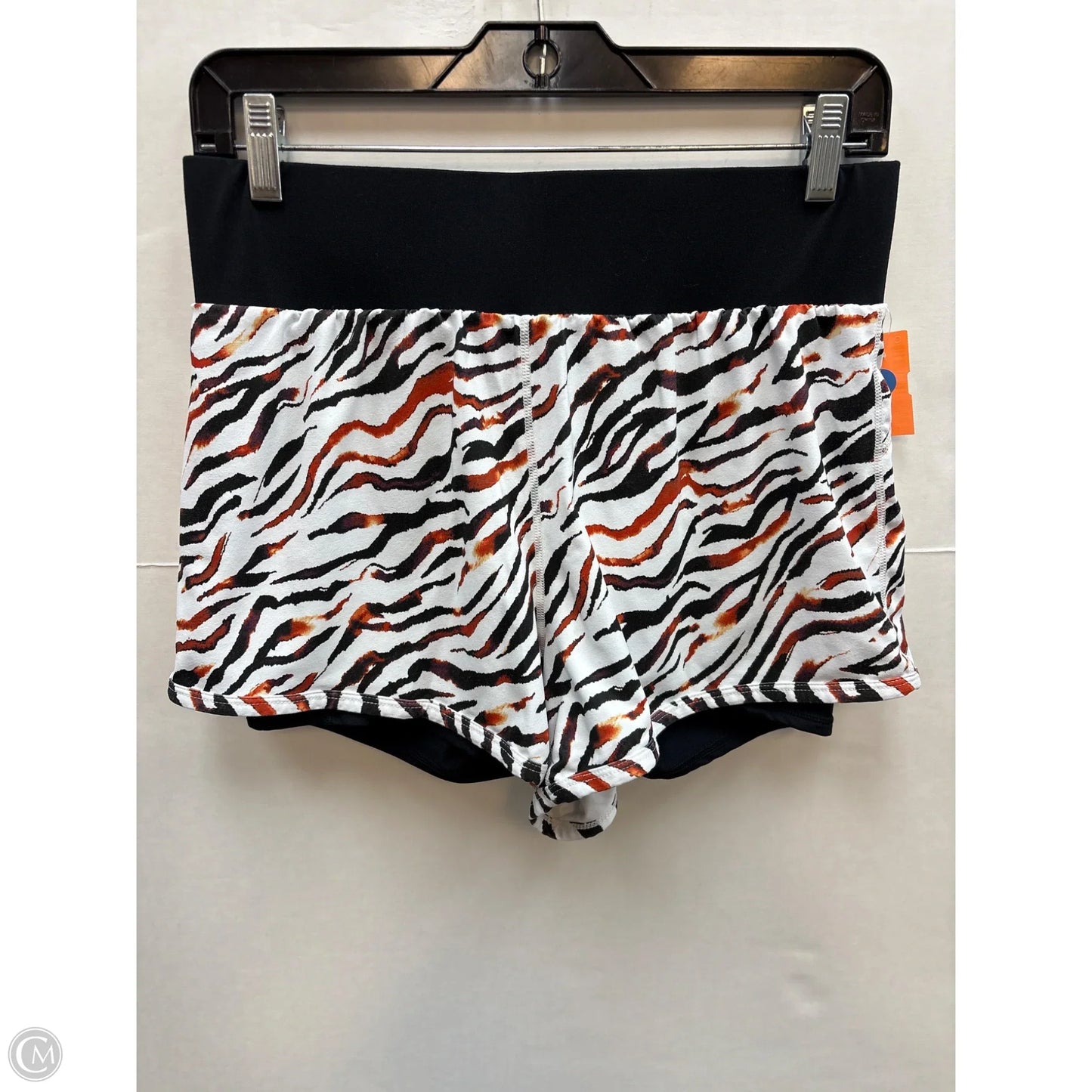 Athletic Shorts By Fabletics In Animal Print, Size: M