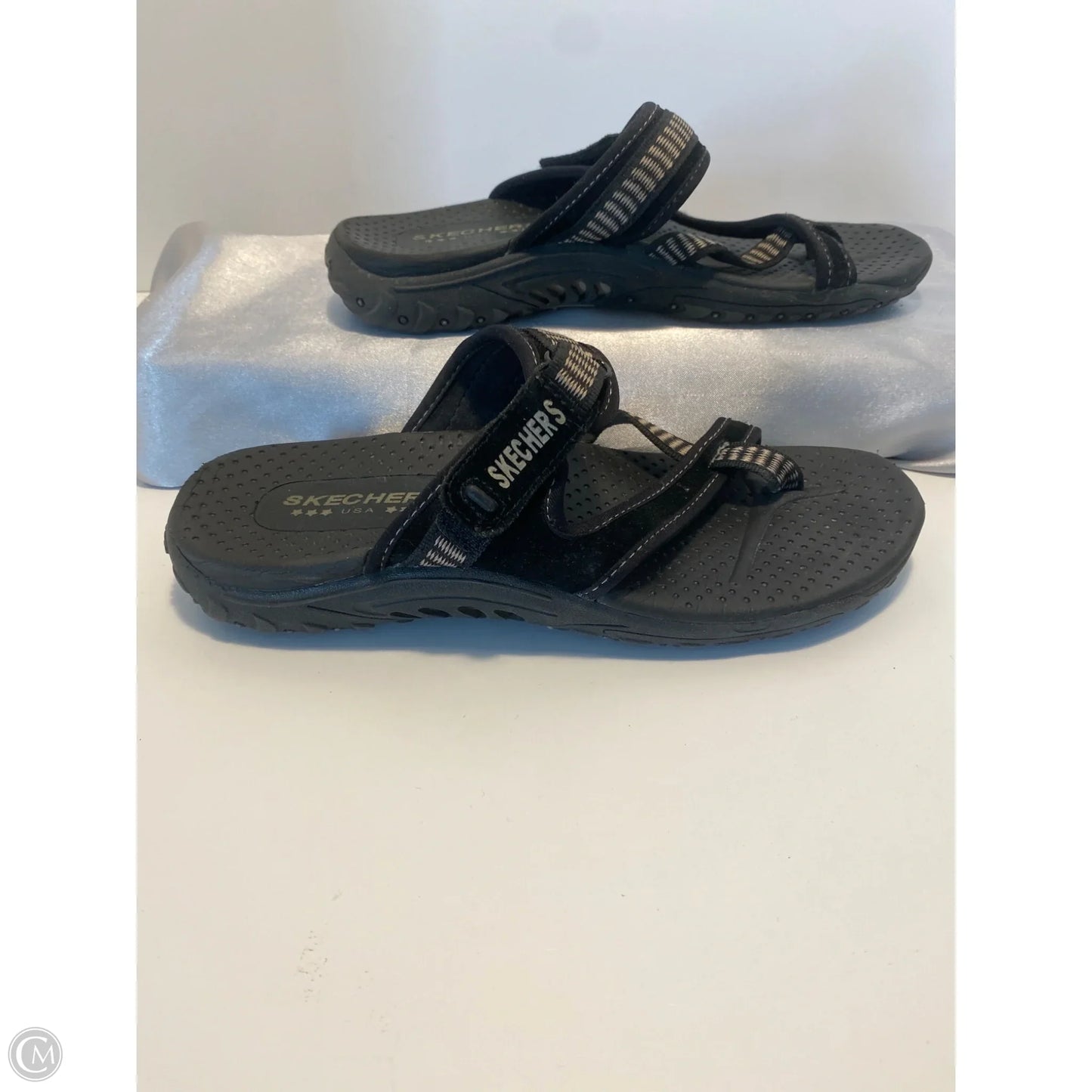 Sandals Flats By Skechers In Black, Size: 7