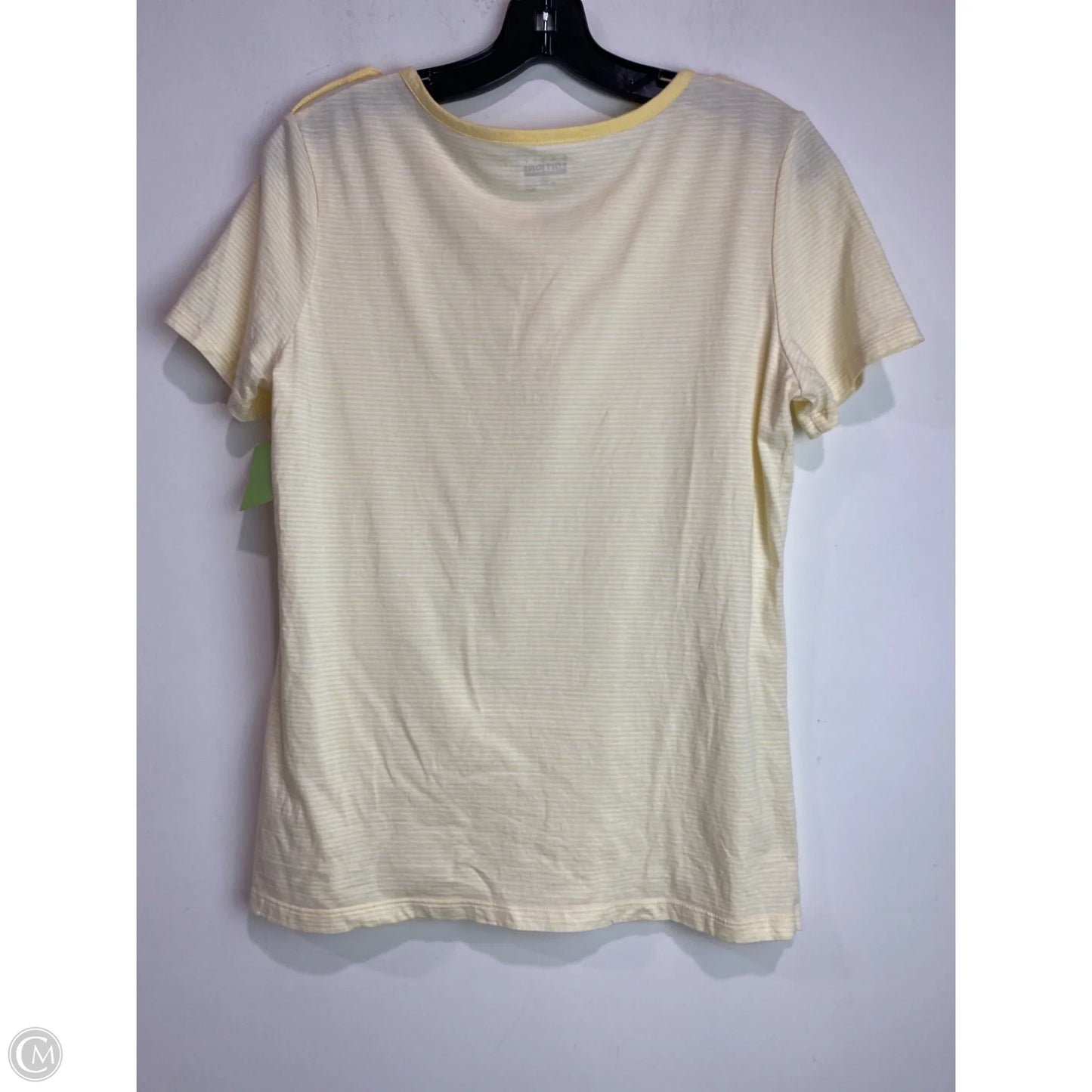 Top Short Sleeve By Basic Editions In Yellow, Size: M