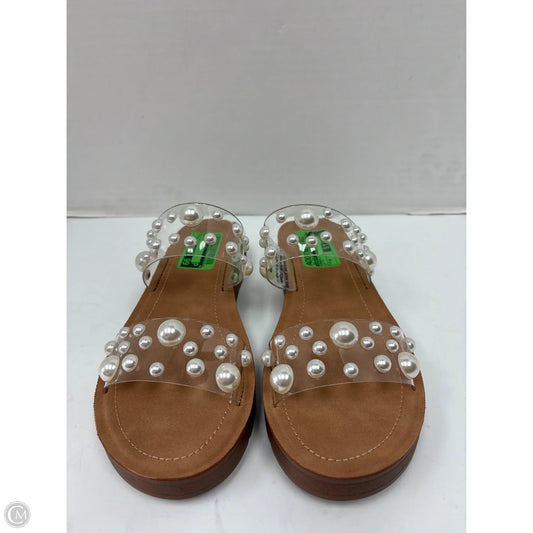 Sandals Flats By Corkys In White, Size: 9