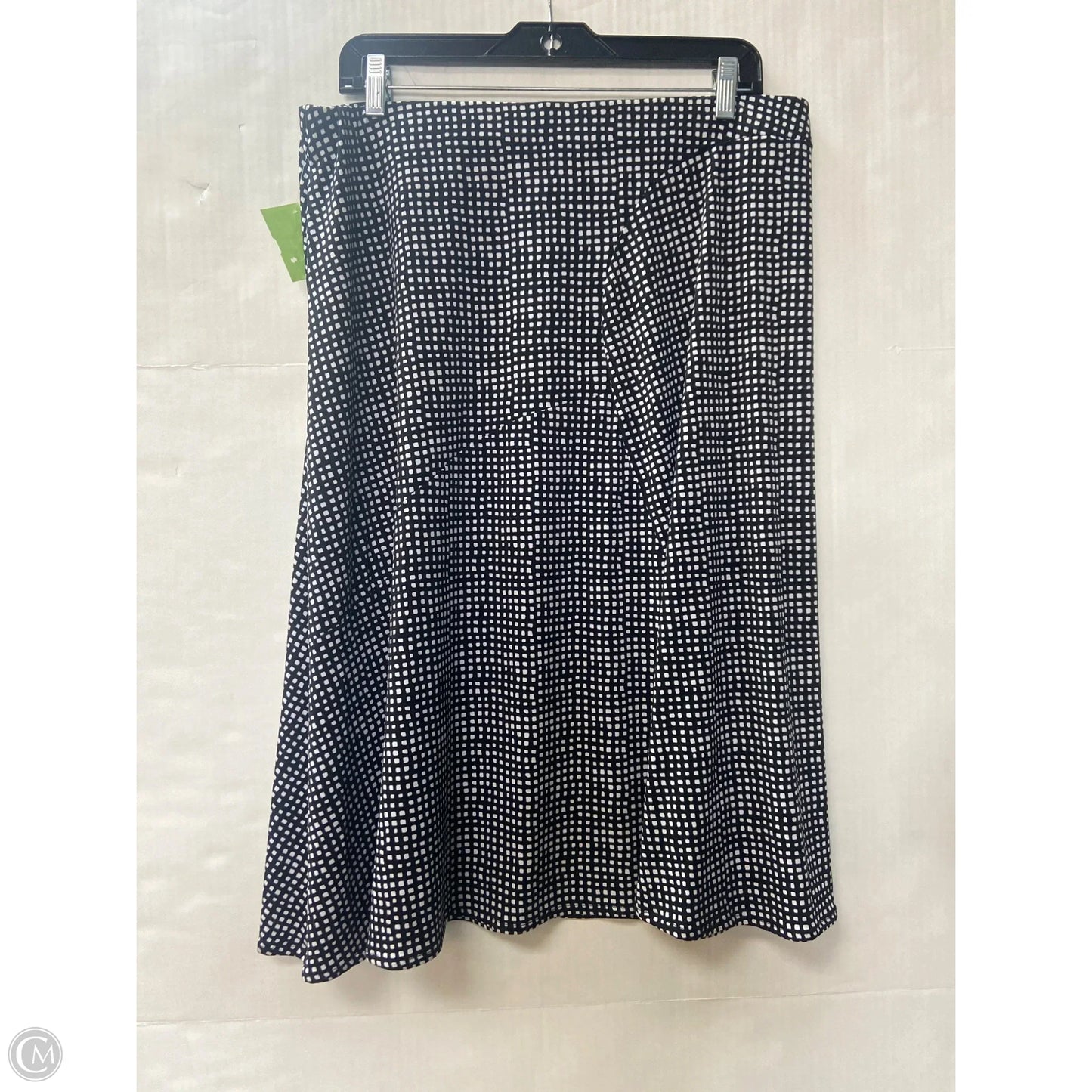Skirt Midi By Jaclyn Smith In Black & White, Size: L