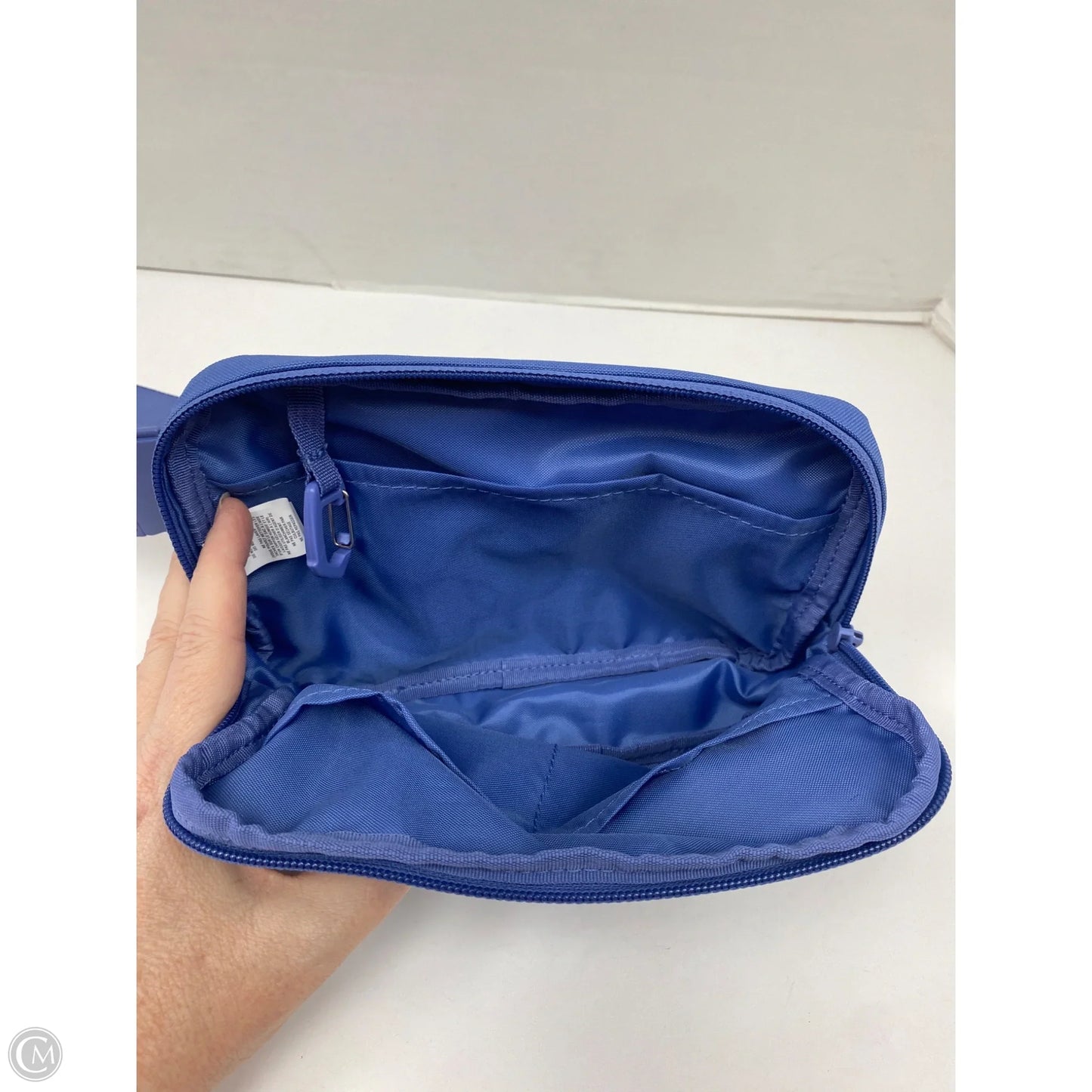 Handbag By Under Armour, Size: Medium