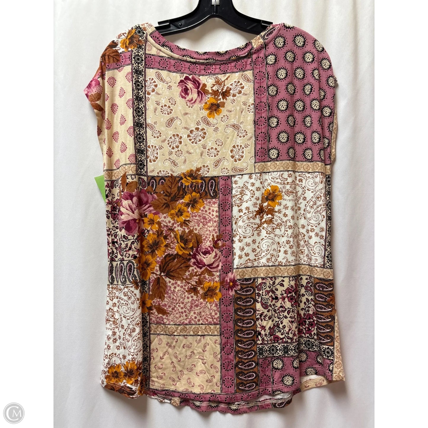 Top Short Sleeve By Maurices In Pink, Size: M