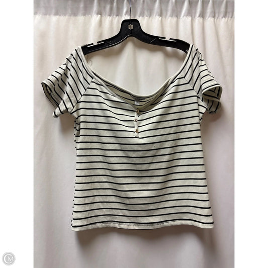 Top Short Sleeve By Fashion Nova In Black & White, Size: 2x