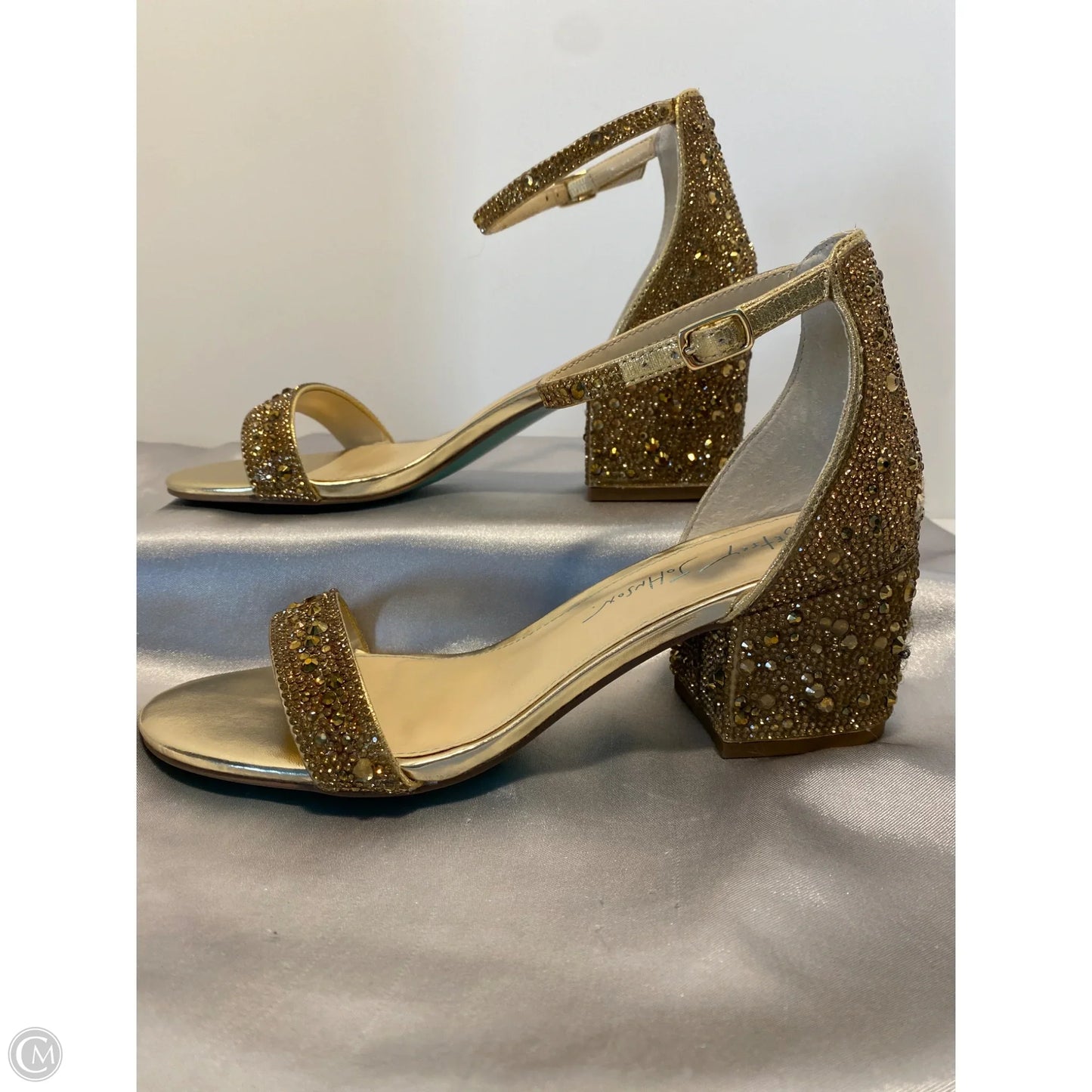 Shoes Heels Block By Betsey Johnson In Gold, Size: 6.5