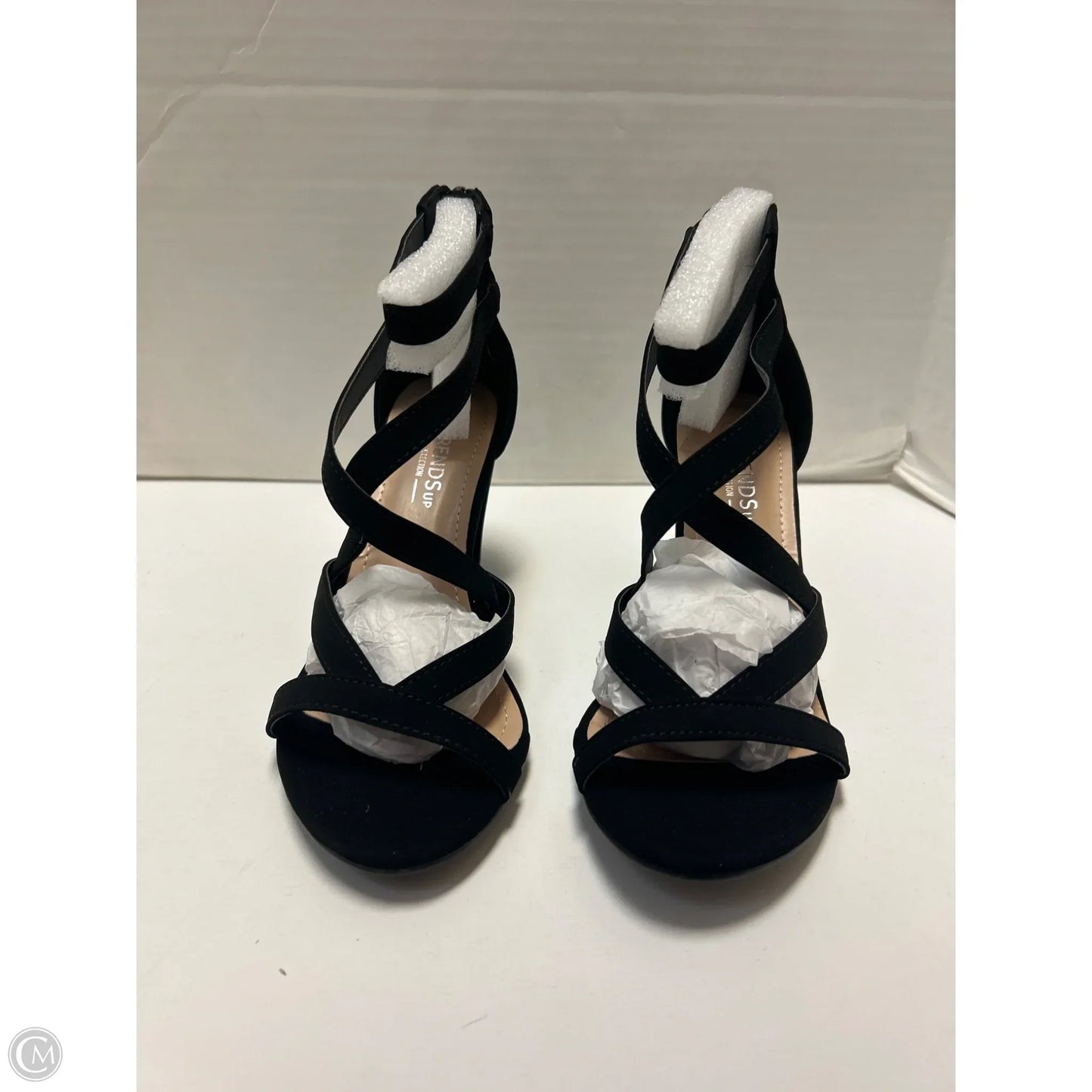 Sandals Heels Block By Clothes Mentor In Black, Size: 8.5