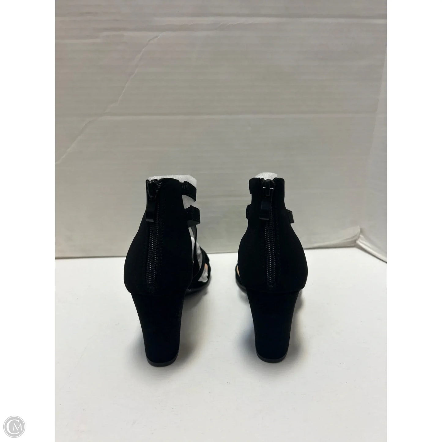 Sandals Heels Block By Clothes Mentor In Black, Size: 8.5