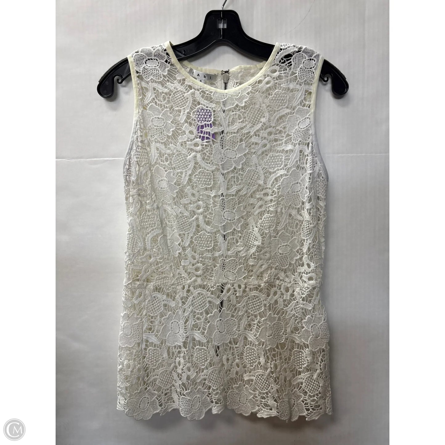 Top Sleeveless By Cabi In White, Size: S