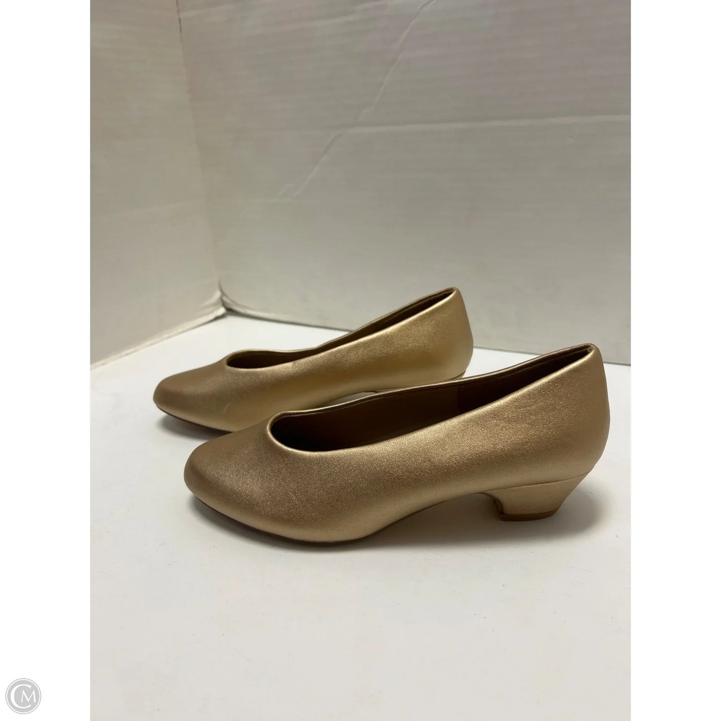 Shoes Heels Block By Comfortview In Gold, Size: 7