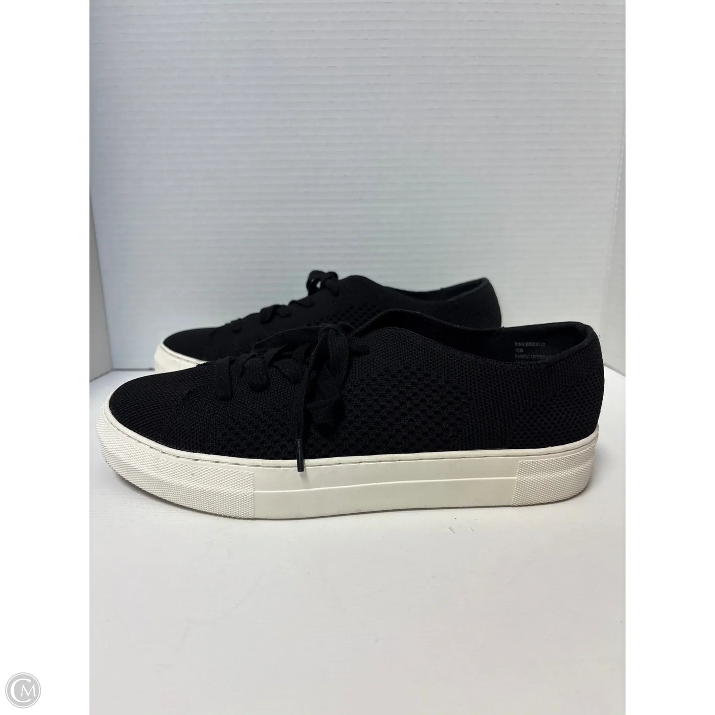 Shoes Sneakers By Madden Girl In Black, Size: 10