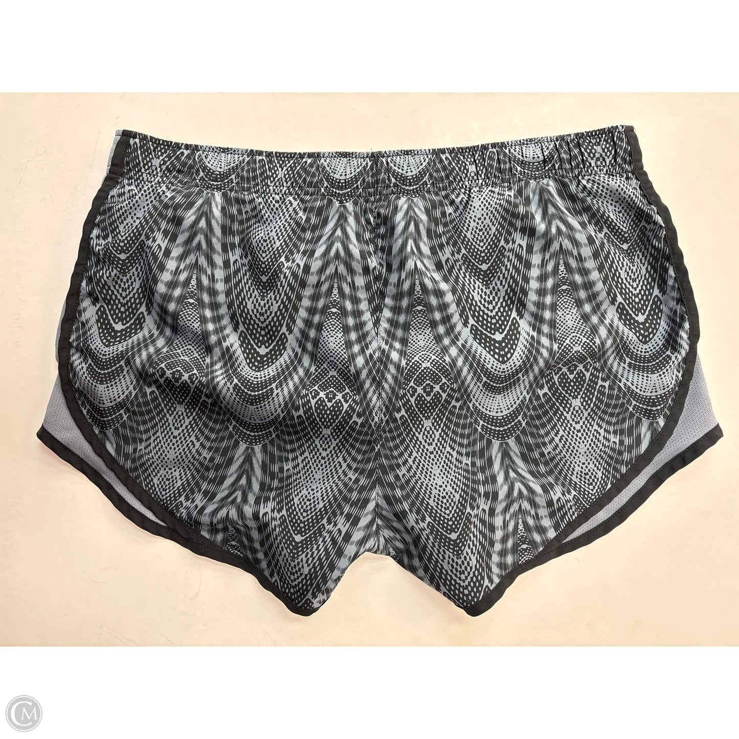 Athletic Shorts By Nike In Grey, Size: S