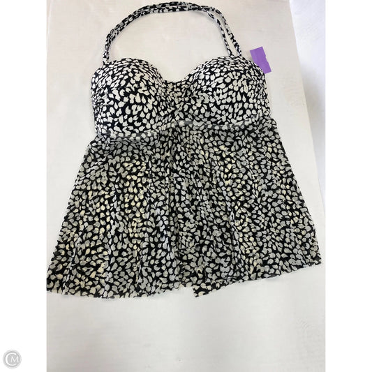 Swimsuit Top By Merona In White, Size: L