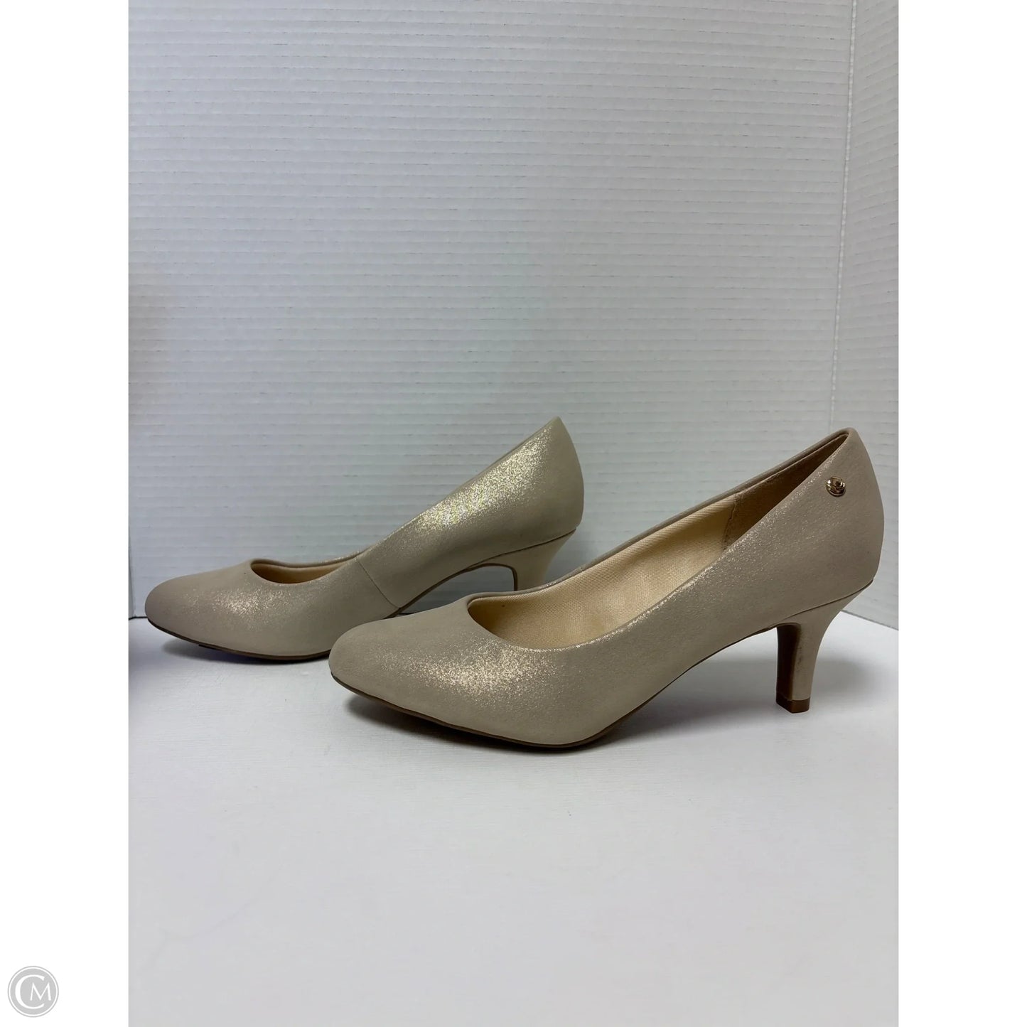 Shoes Heels Kitten By Life Stride In Tan, Size: 6.5