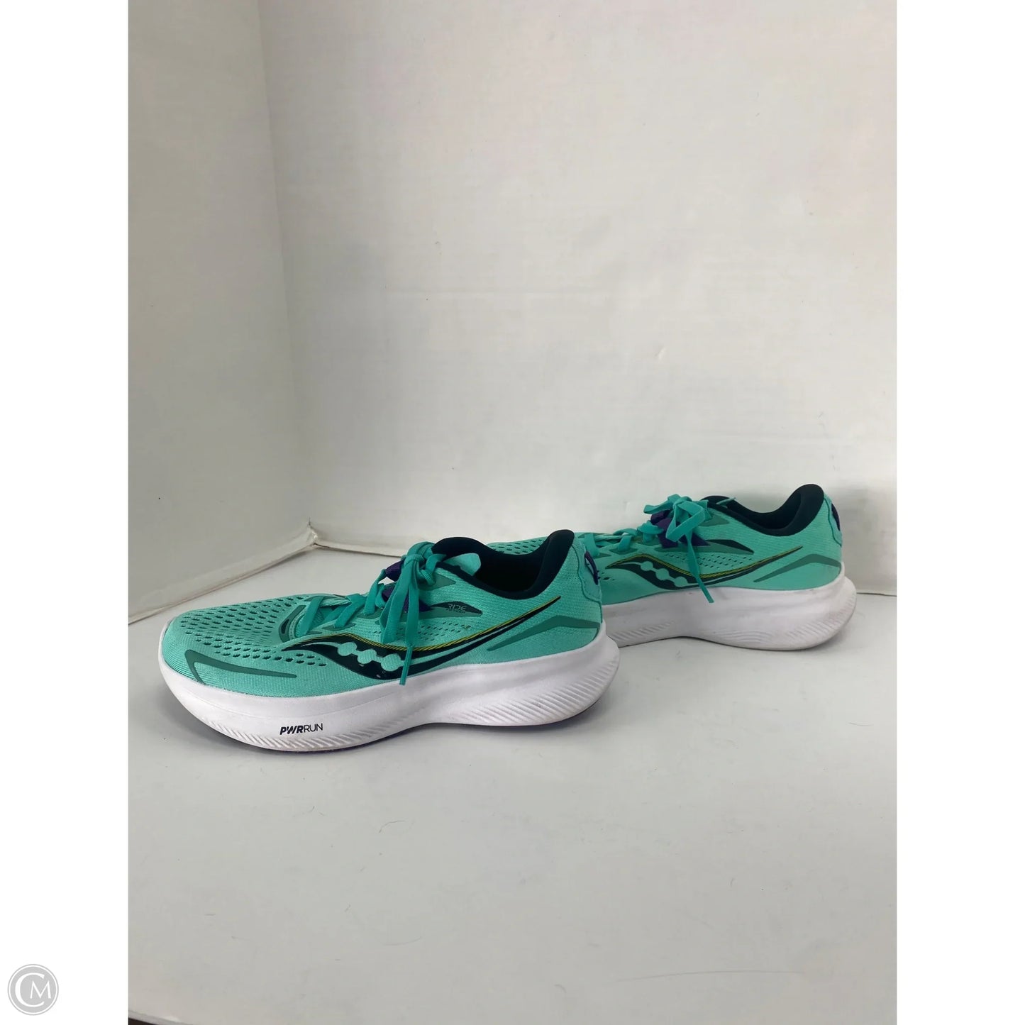 Shoes Athletic By Saucony In Teal, Size: 8