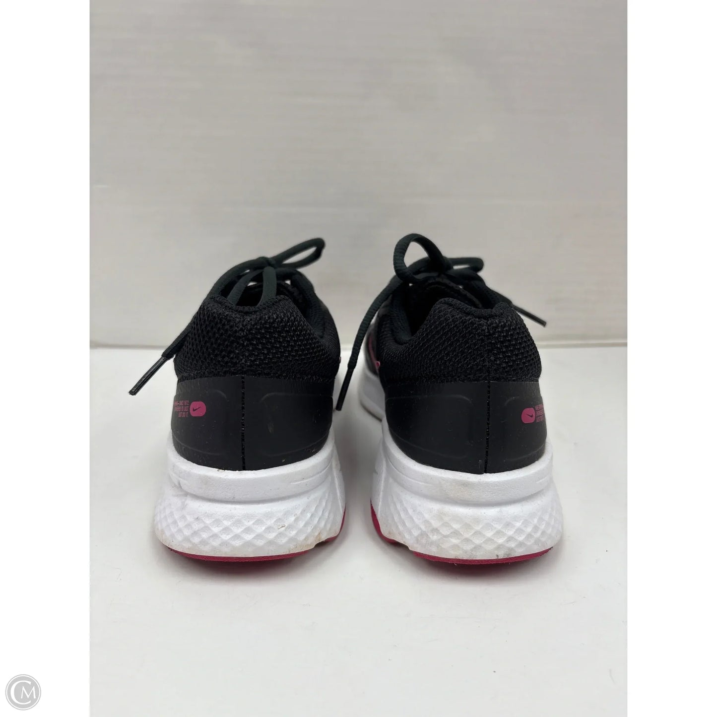 Shoes Athletic By Nike In Black, Size: 7