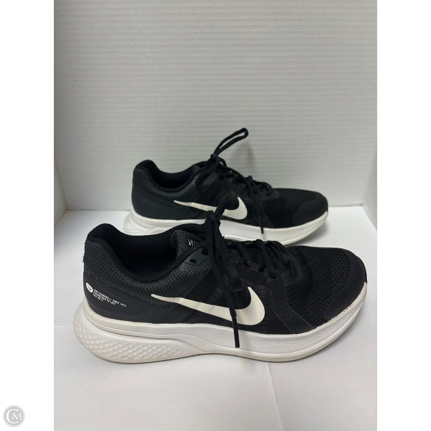 Shoes Athletic By Nike In Black, Size: 7