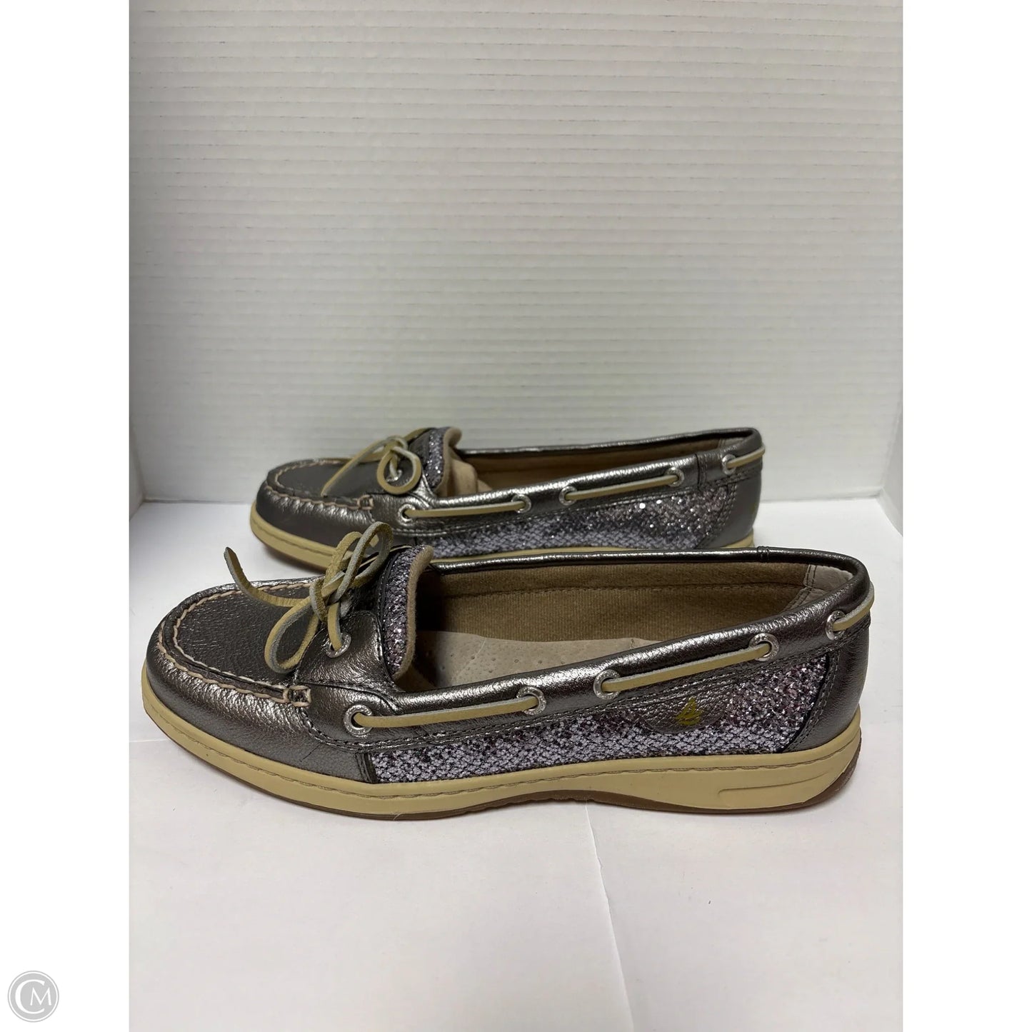 Shoes Flats By Sperry In Silver, Size: 9