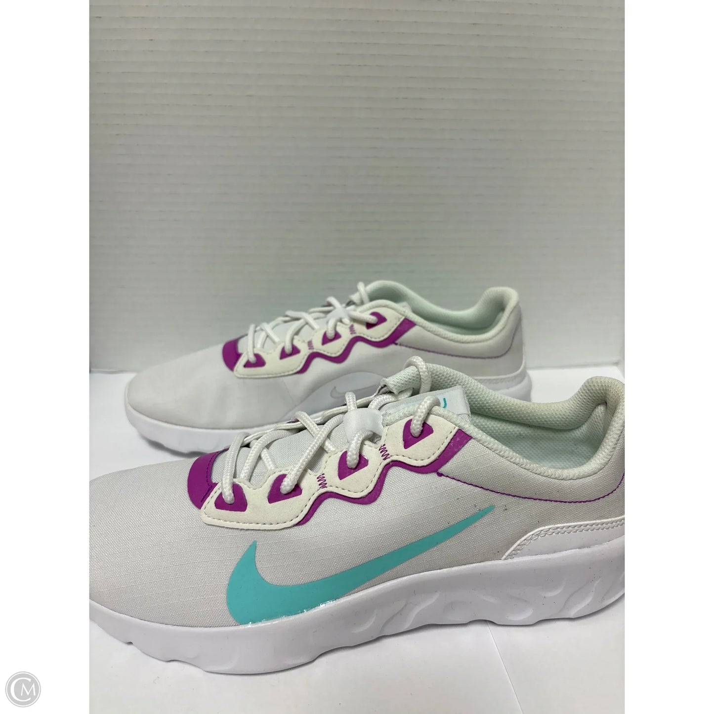 Shoes Athletic By Nike In Green & Purple, Size: 9.5