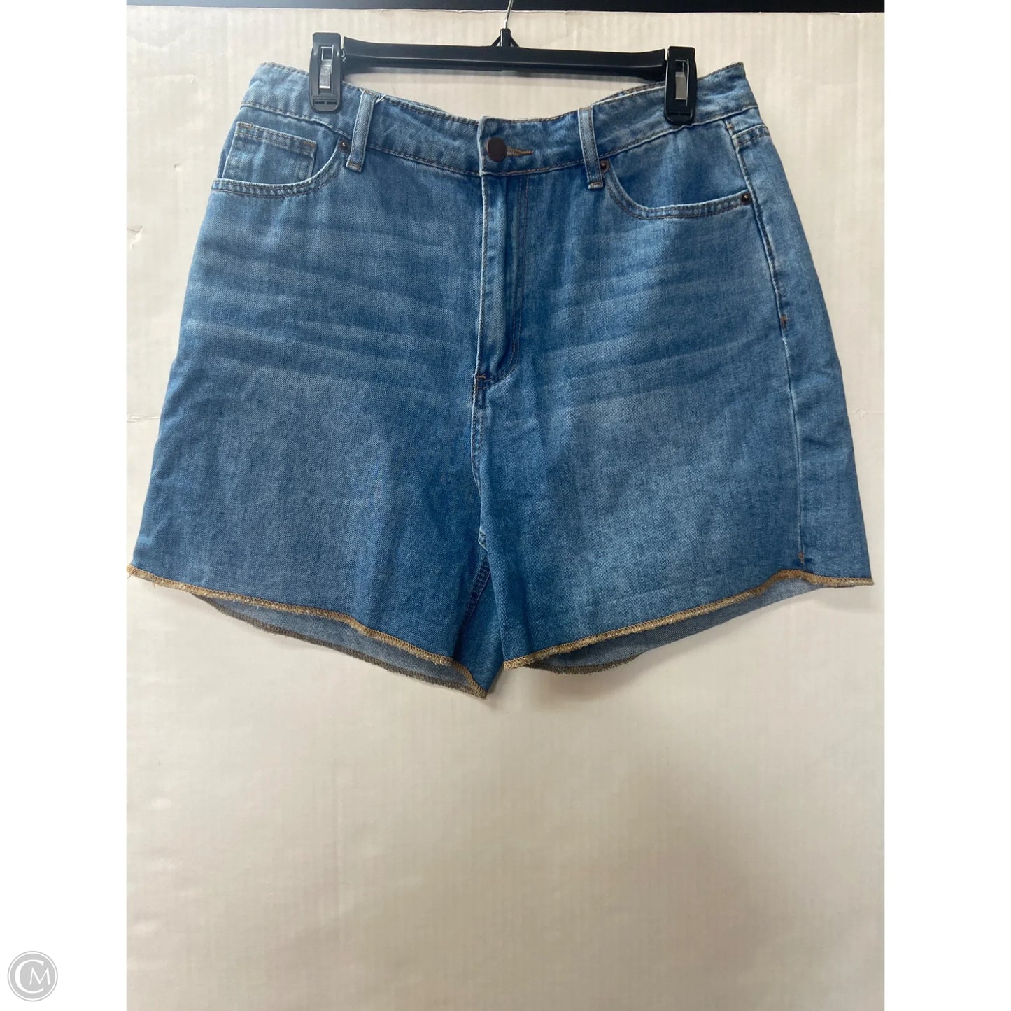 Shorts By Clothes Mentor In Blue Denim, Size: 14
