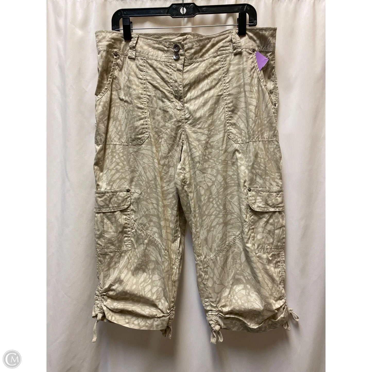 Capris By Style And Company In Tan, Size: 14