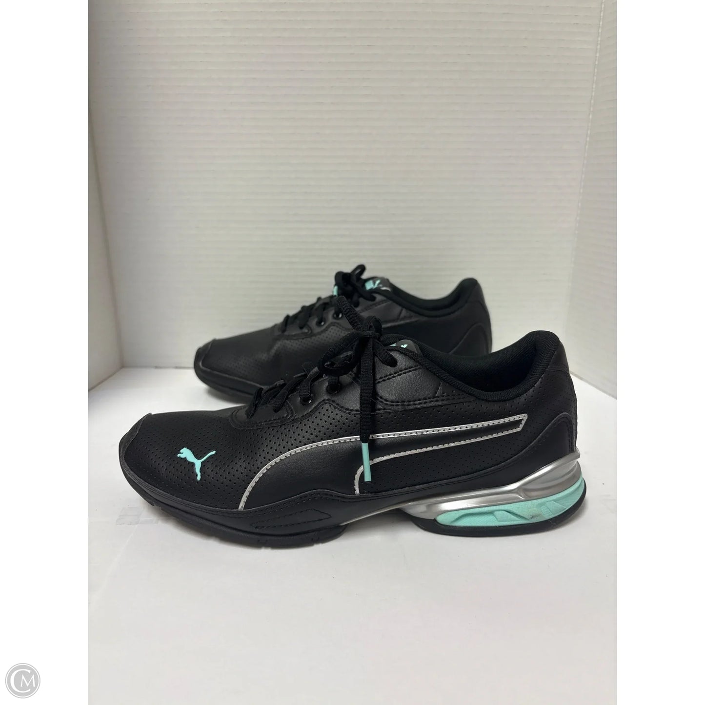 Shoes Athletic By Puma In Black, Size: 9