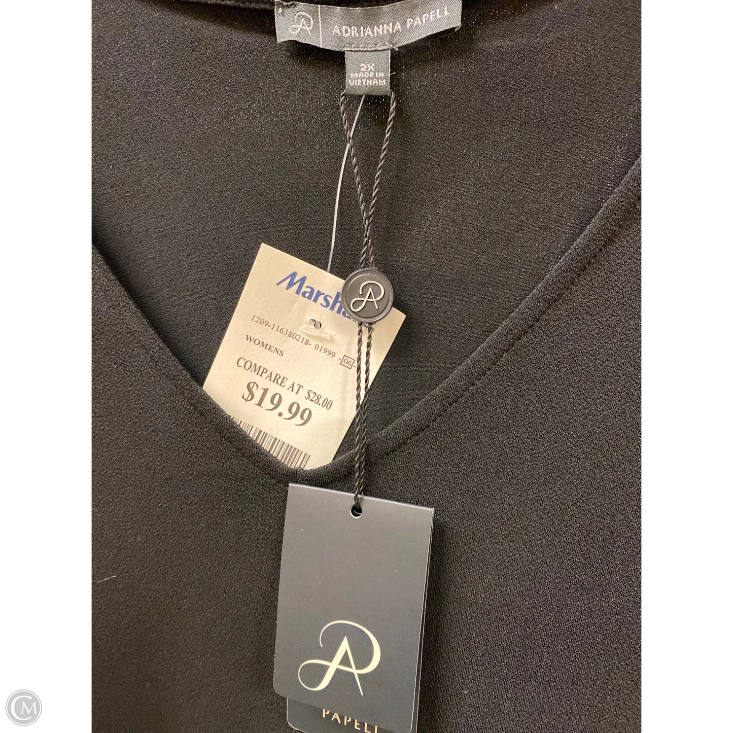 Top Short Sleeve By Adrianna Papell In Black, Size: 2x