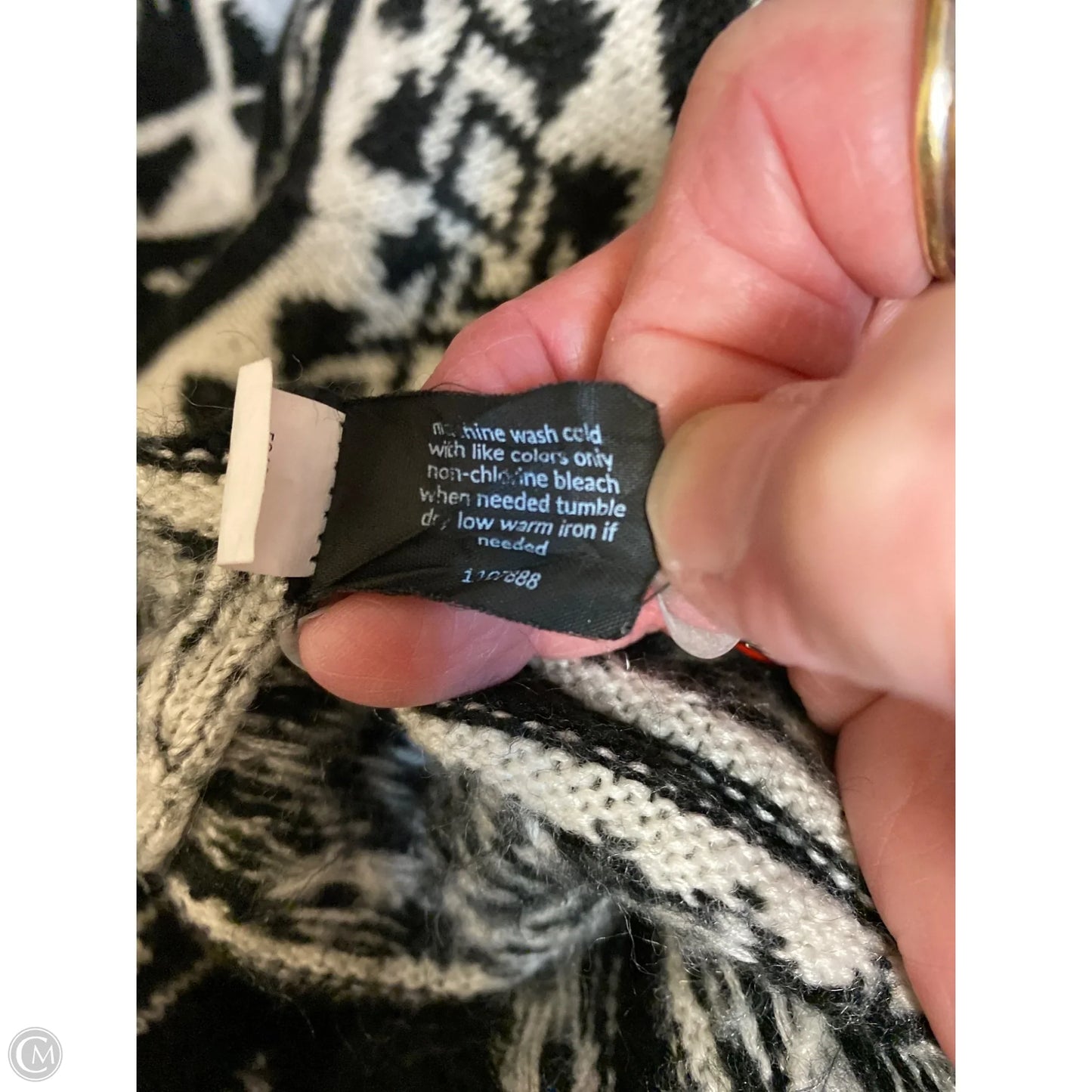 Sweater By Lane Bryant In Black, Size: 1x