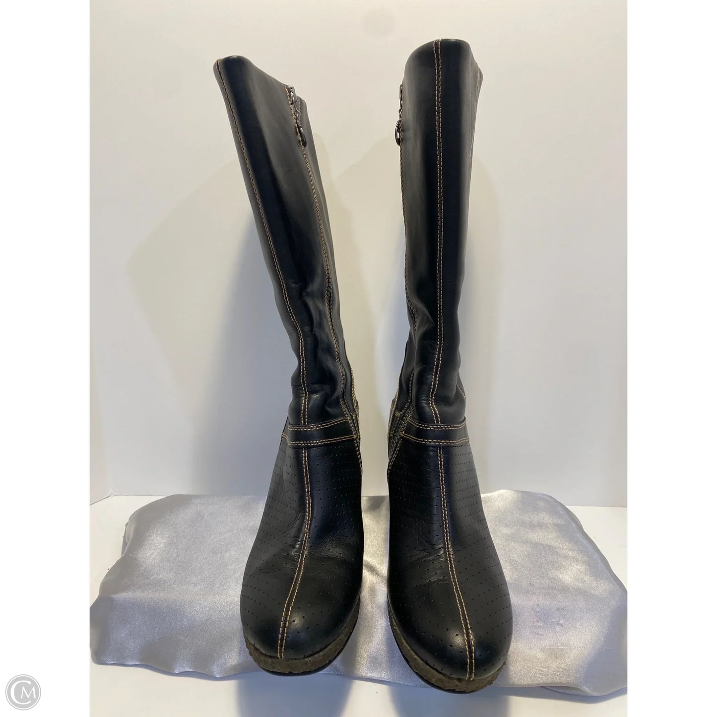 Boots Mid-calf Flats By Timberland In Black, Size: 9