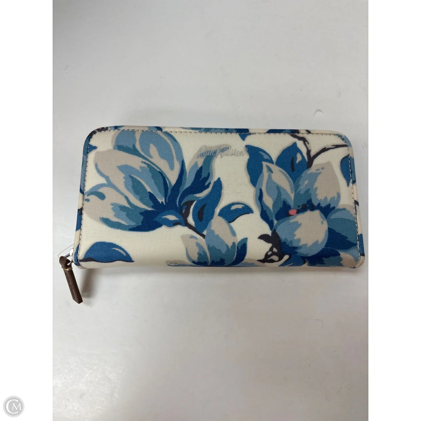 Wallet By Clothes Mentor, Size: Large