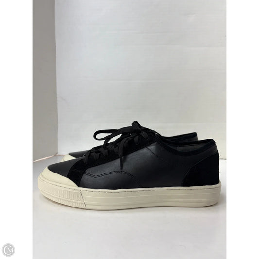 Shoes Flats By Vince In Black, Size: 8