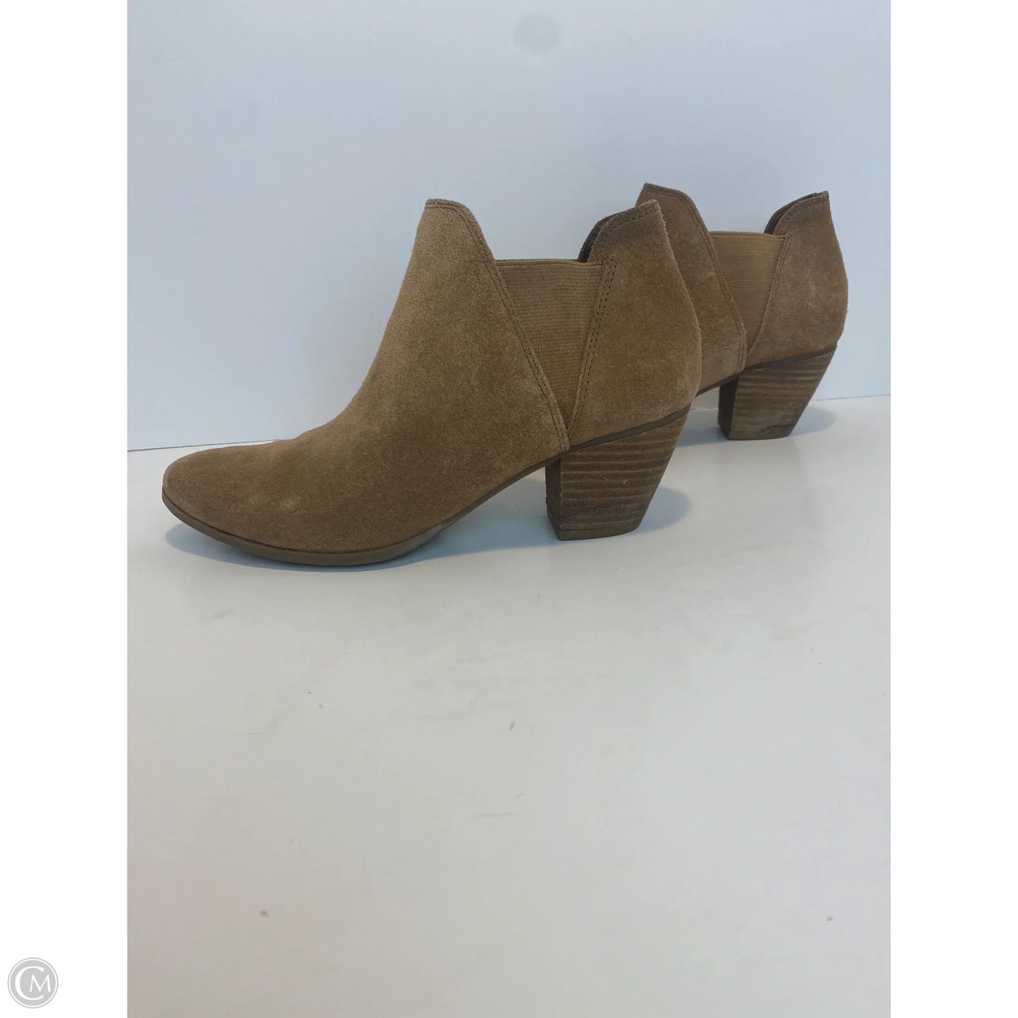 Boots Ankle Heels By Guess In Brown, Size: 7.5