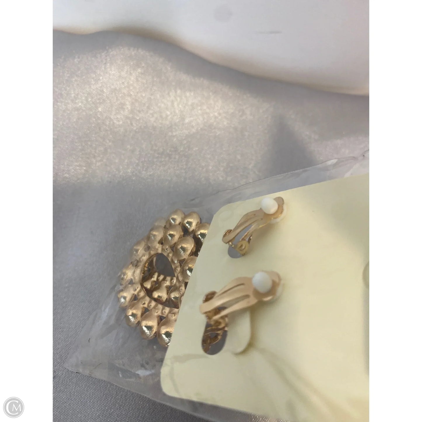 Earrings Clip By Cmf