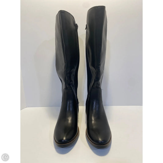 Boots Knee Flats By Bare Traps In Black, Size: 7