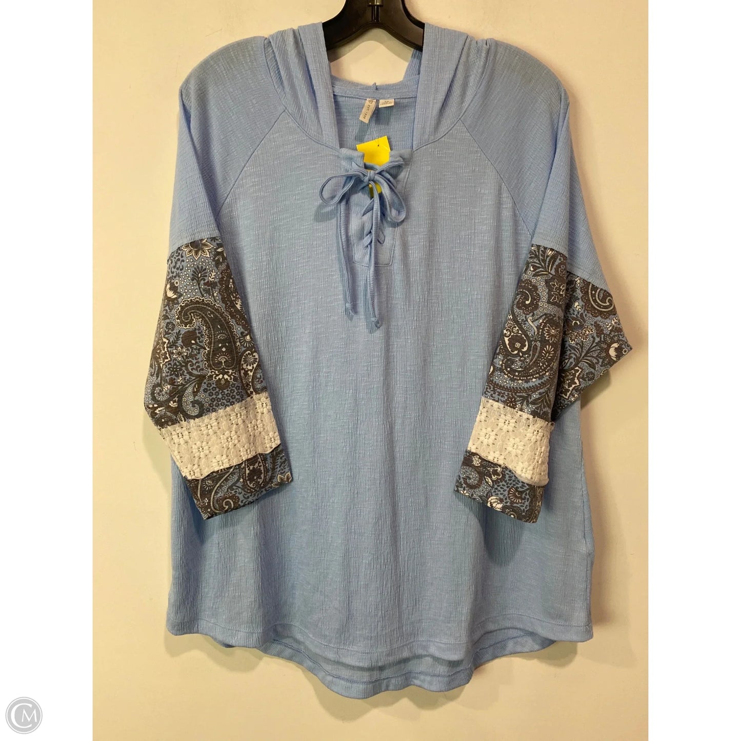 Top Long Sleeve By Cato In Blue, Size: M