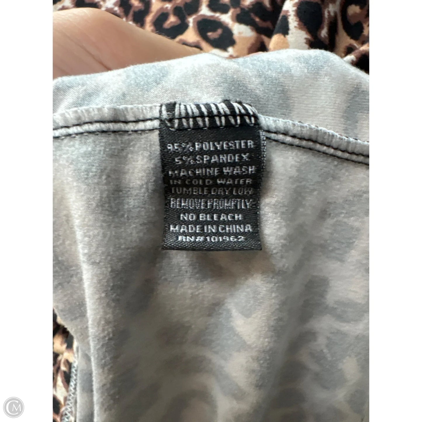 Top Sleeveless By Clothes Mentor In Animal Print, Size: M