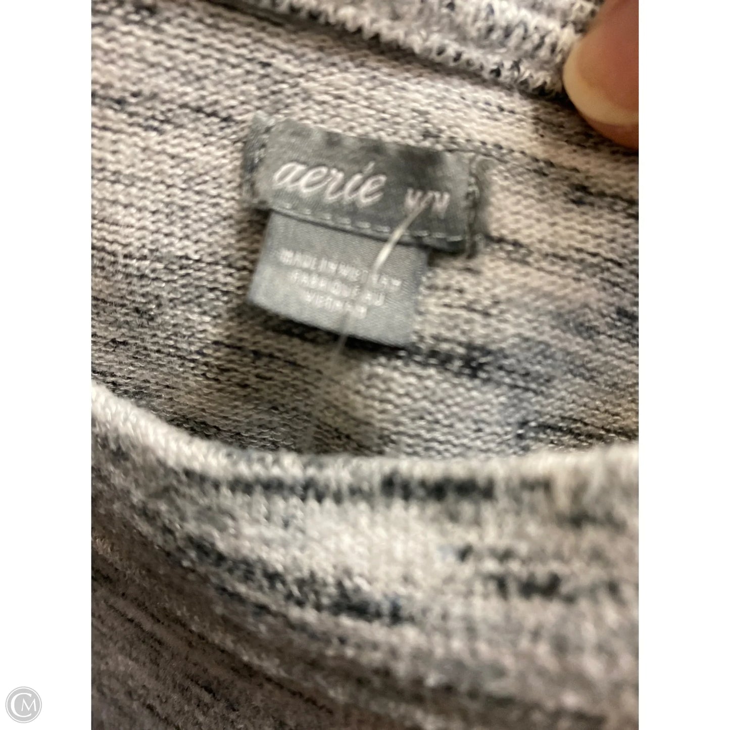 Top Long Sleeve By Aerie In Grey, Size: M