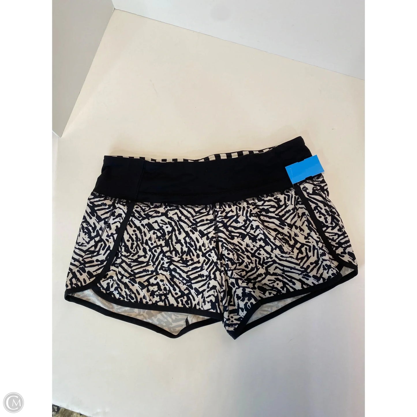 Athletic Shorts By Lululemon In Black & White, Size: 6