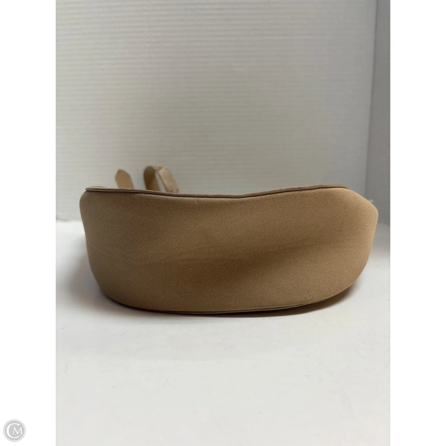 Crossbody By Universal Thread, Size: Medium