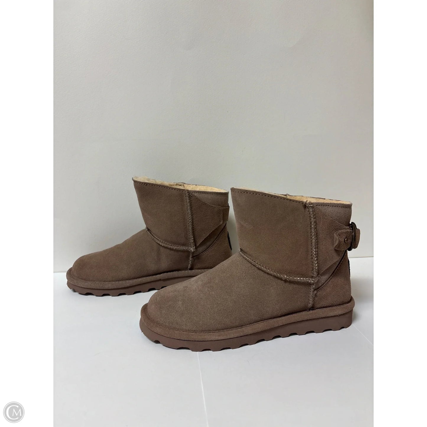 Boots Ankle Flats By Bearpaw In Taupe, Size: 7