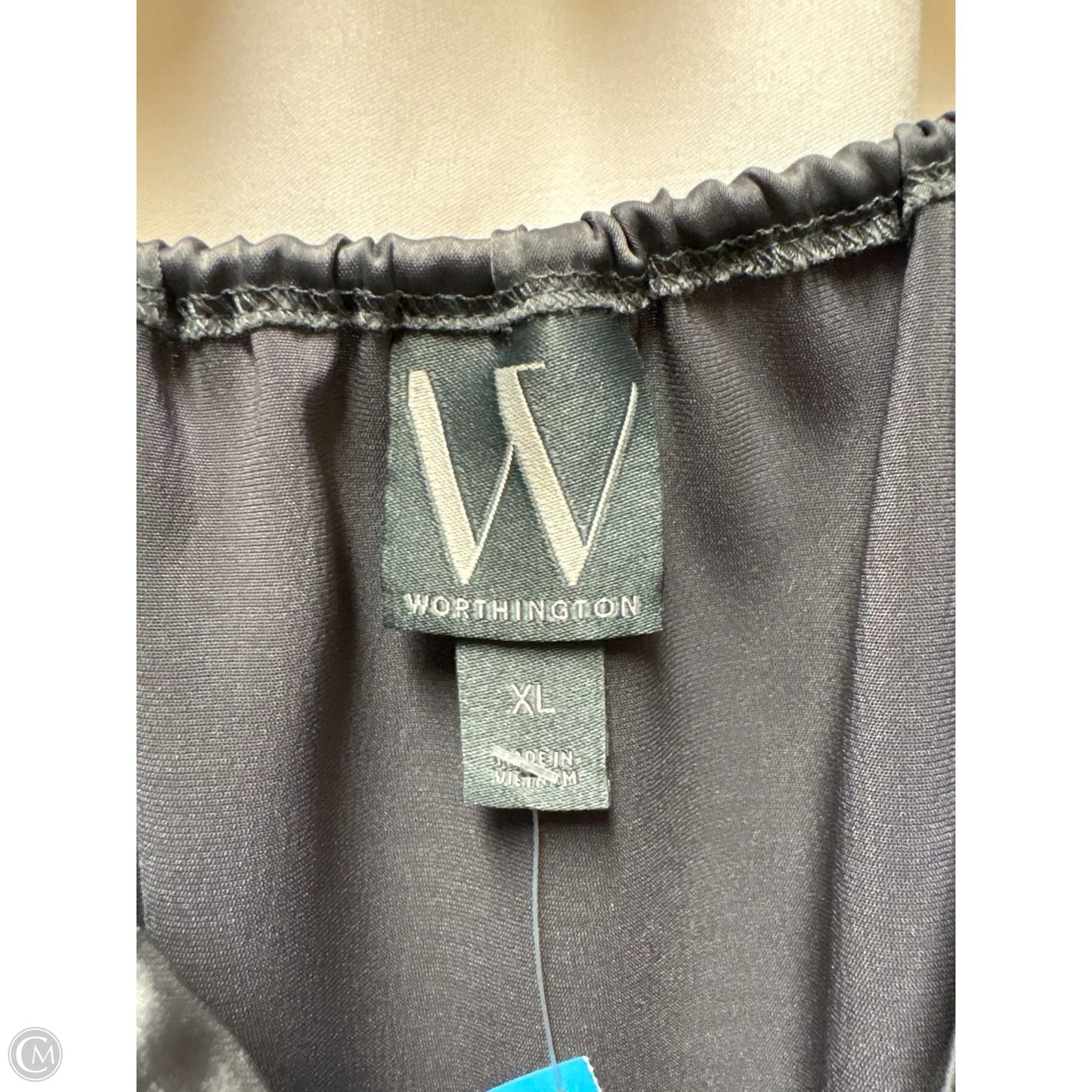 Top Short Sleeve By Worthington In Grey, Size: Xl
