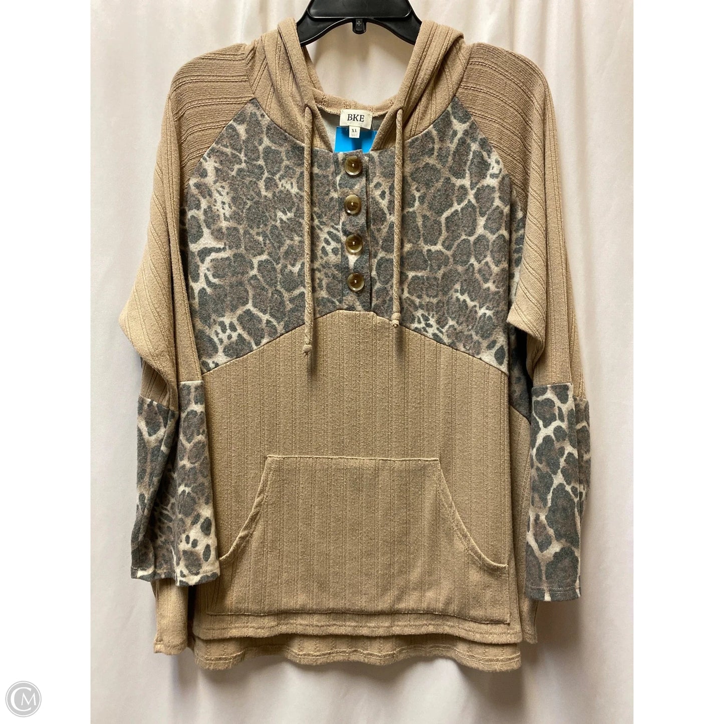 Top Long Sleeve By Bke In Animal Print, Size: Xl