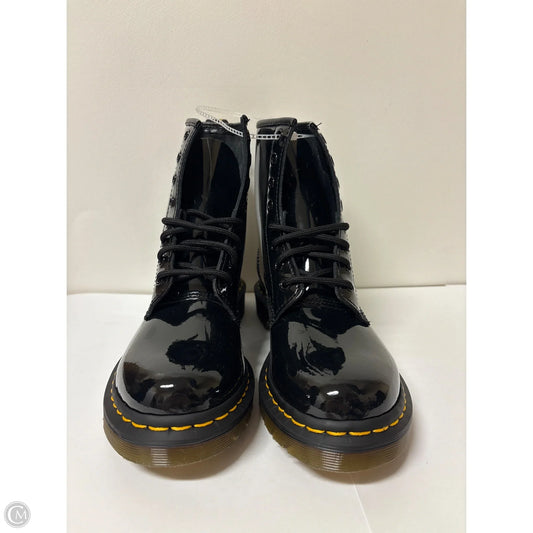 Boots Ankle Flats By Dr Martens In Black, Size: 7