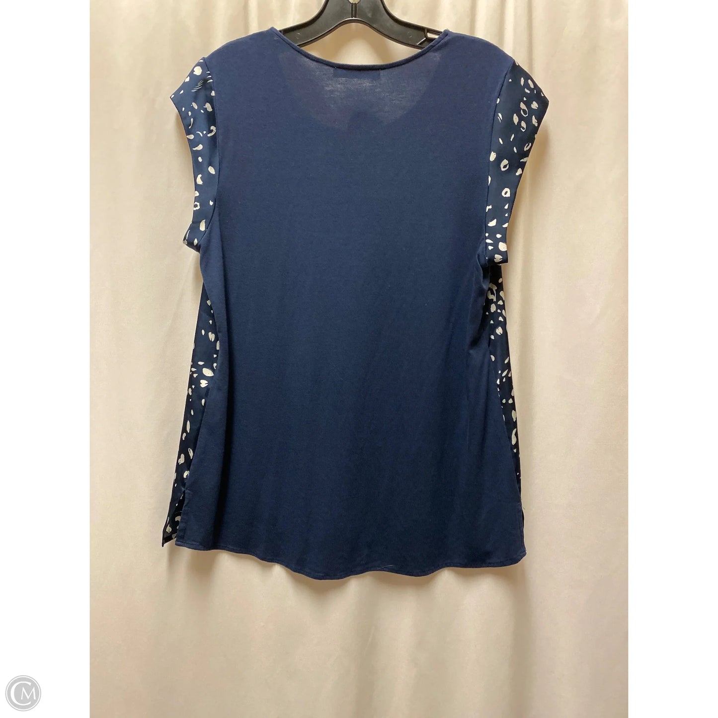 Top Sleeveless By Clothes Mentor In Navy, Size: M