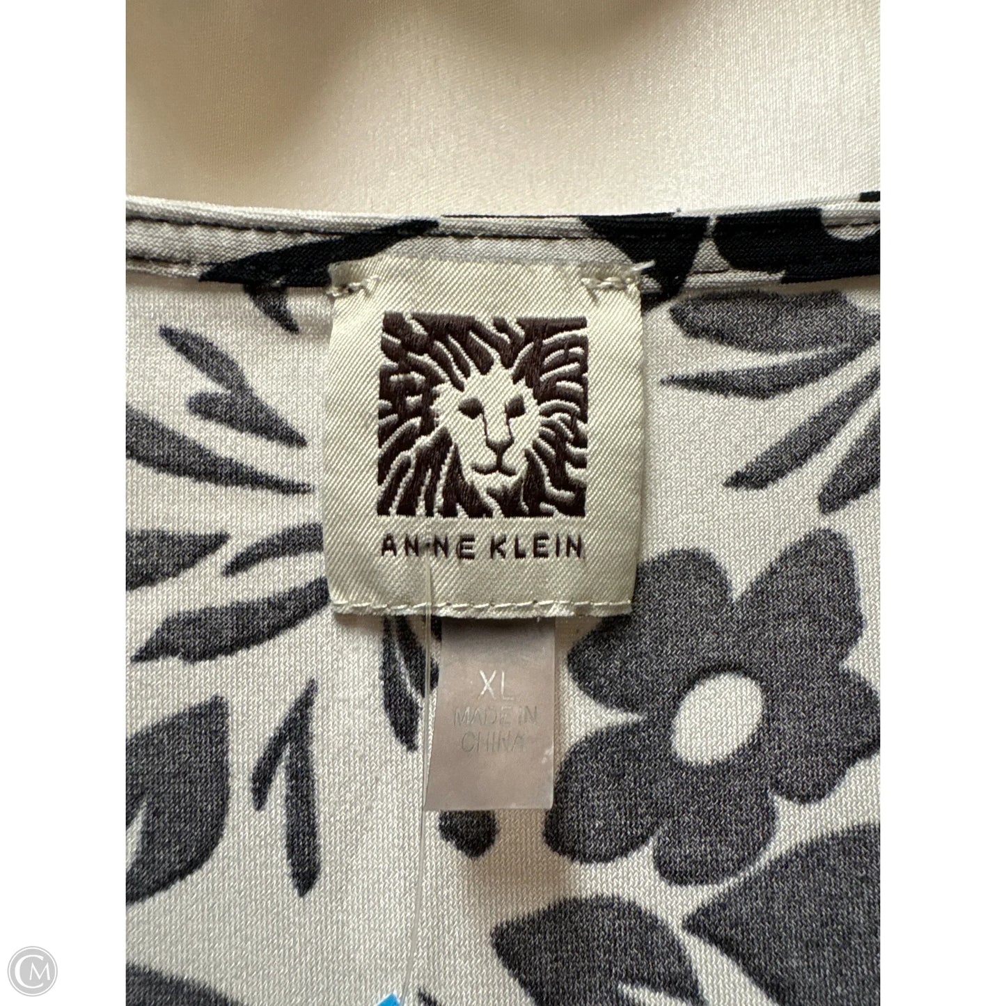 Top Sleeveless By Anne Klein In Grey, Size: Xl