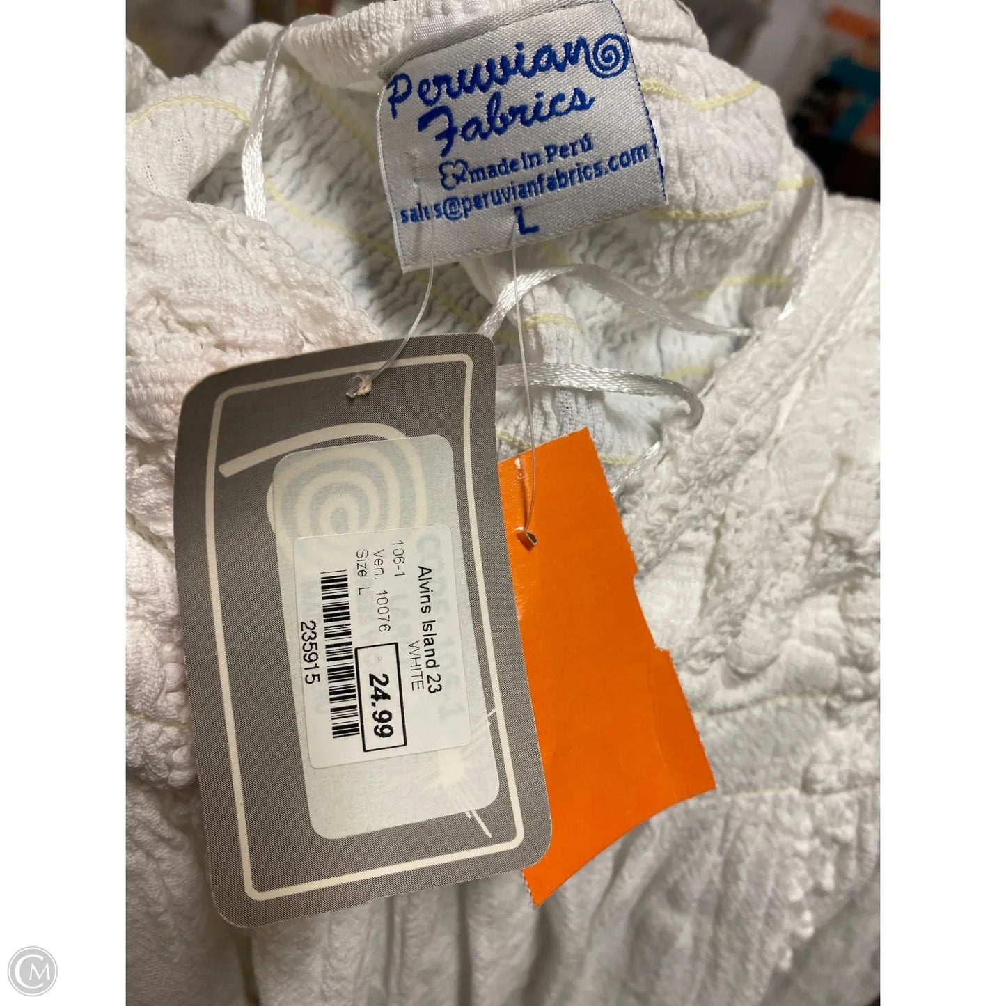 Dress Casual Short By Clothes Mentor In White, Size: L