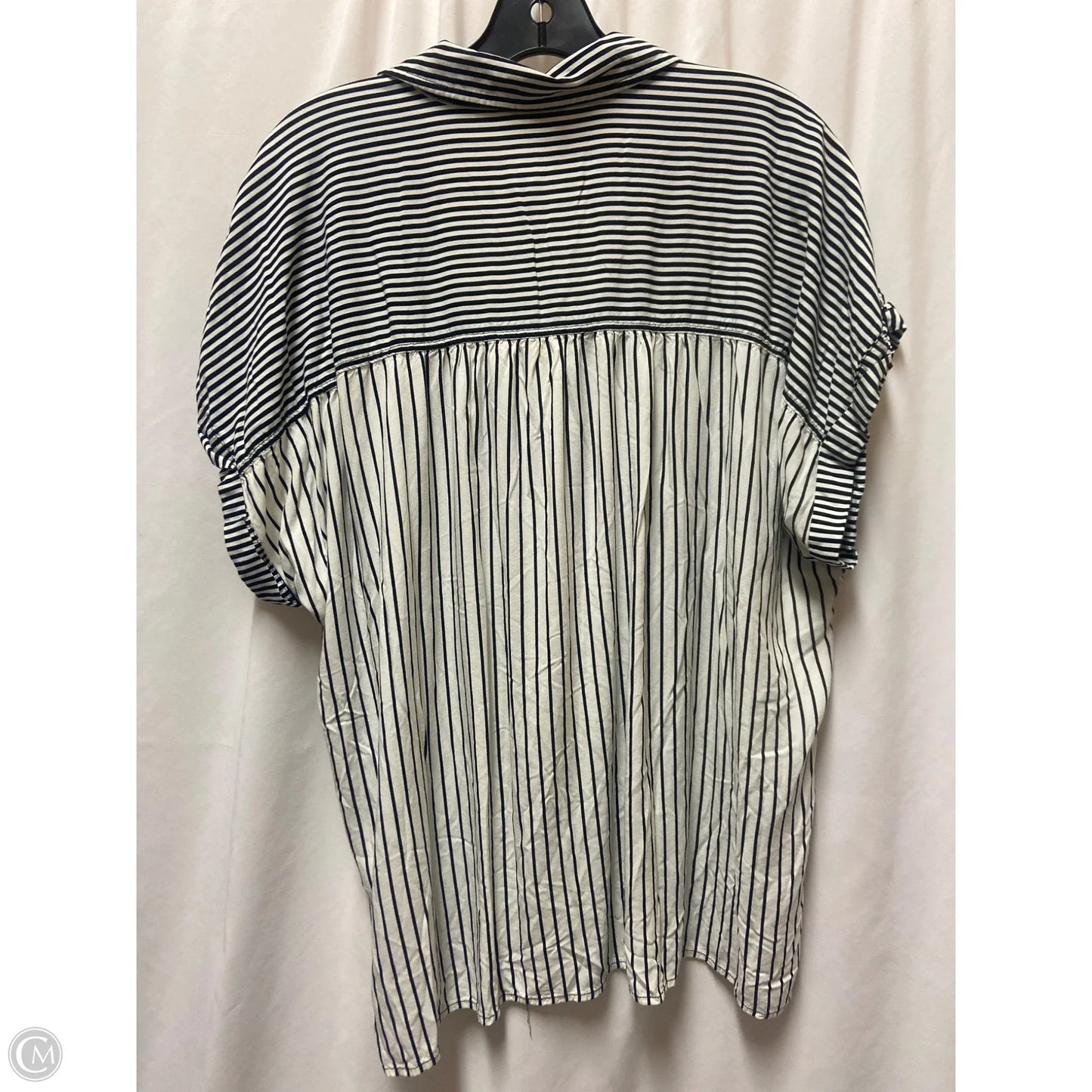 Top Short Sleeve By Jane And Delancey In Black & White, Size: 1x